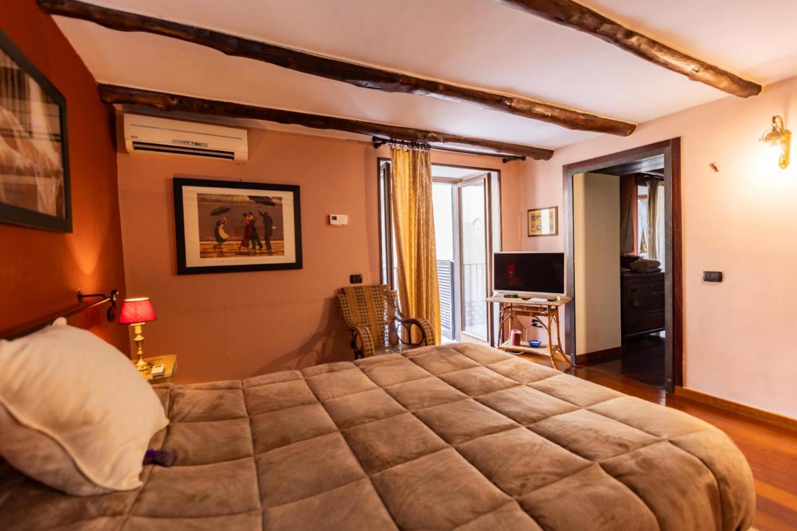 La Casa Del Principe A Colori Apartment Napoli Ngoại thất bức ảnh