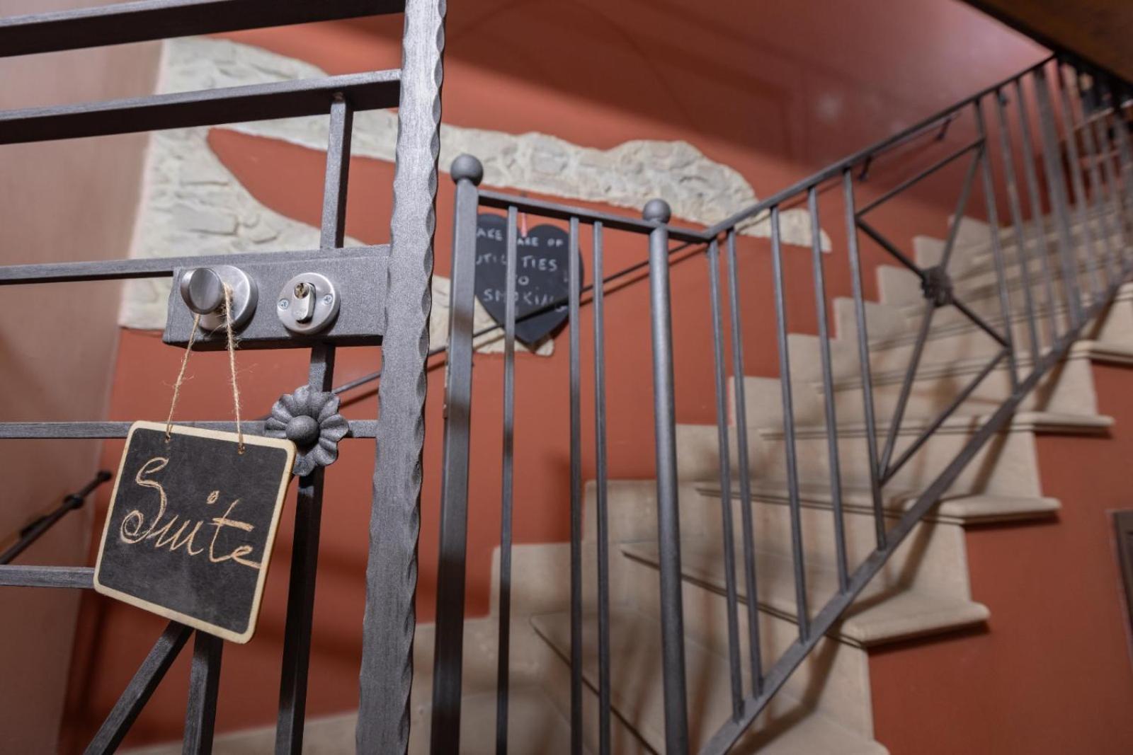 La Casa Del Principe A Colori Apartment Napoli Ngoại thất bức ảnh