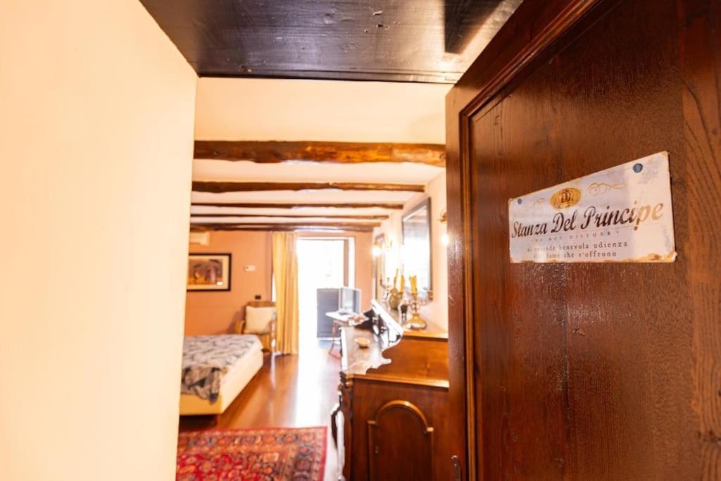 La Casa Del Principe A Colori Apartment Napoli Ngoại thất bức ảnh