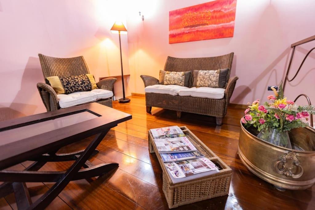 La Casa Del Principe A Colori Apartment Napoli Ngoại thất bức ảnh